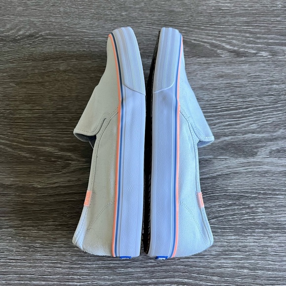 Keds / Women’s / Size 9 / White w/ Orange + Blue Trims - Picture 4 of 7